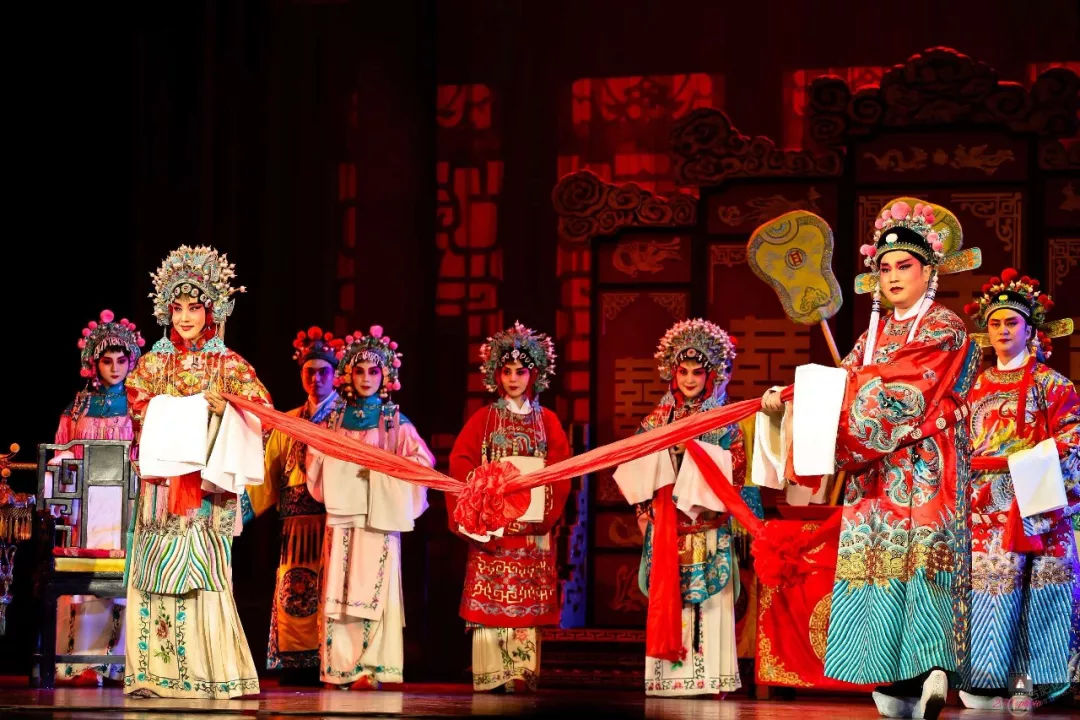 黄梅戏:中国戏剧